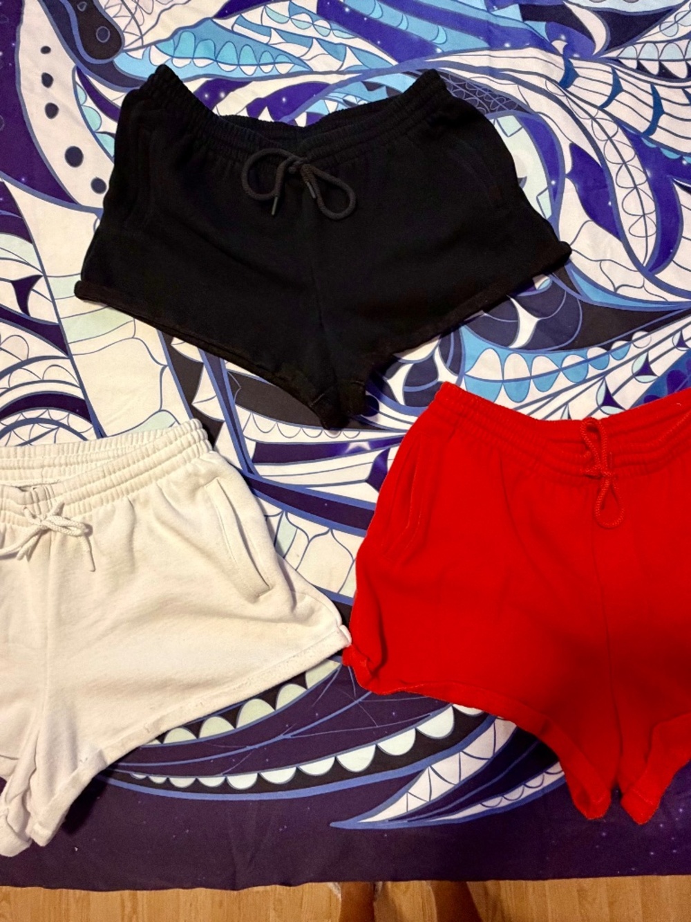 Pink rolled hem shorts with pockets